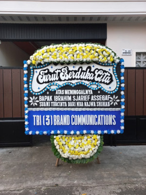 Papan Bunga Duka di Serdang Wetan